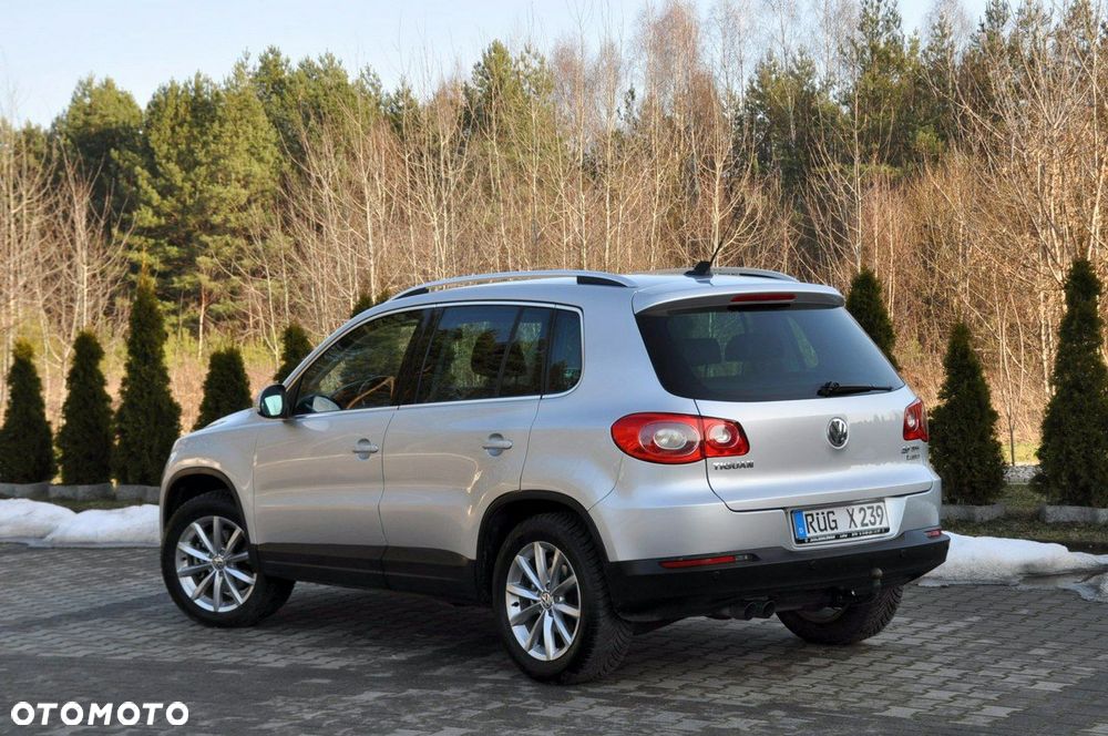 Volkswagen Tiguan - 13