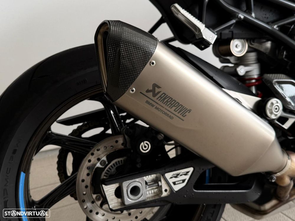 BMW S 1000 RR M MOTOSPORT - 11