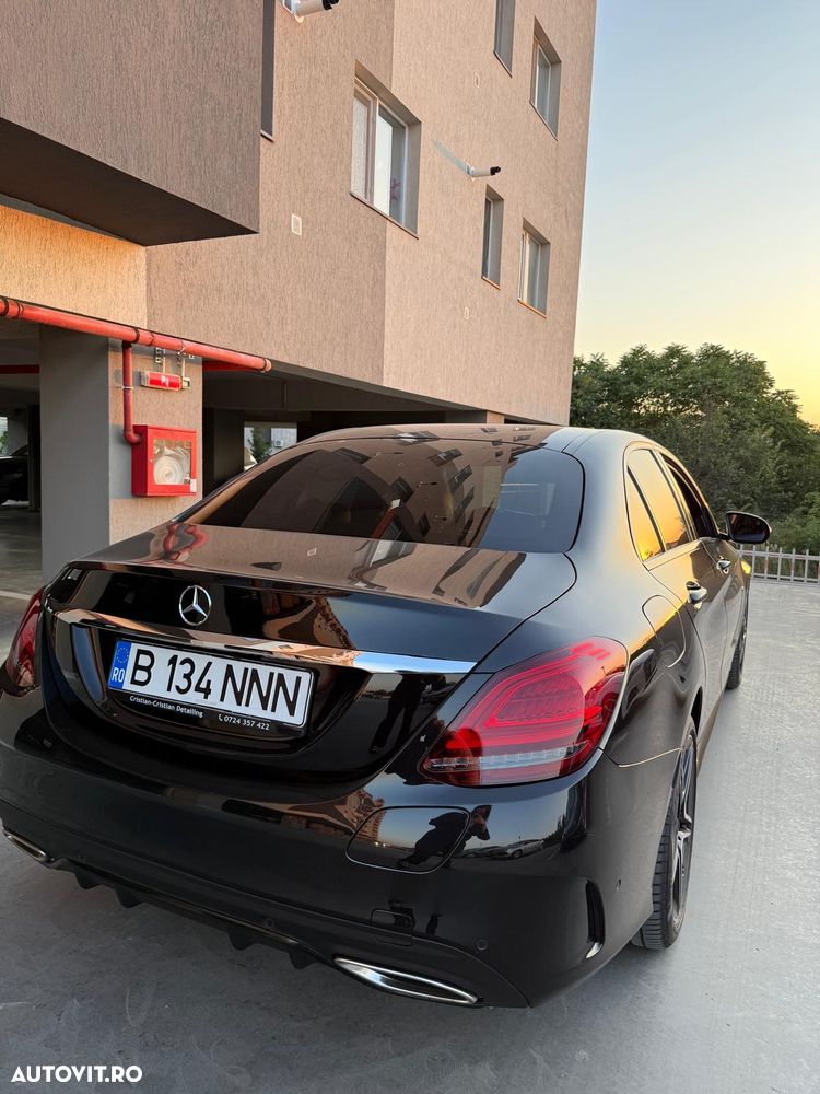Mercedes-Benz C - 4