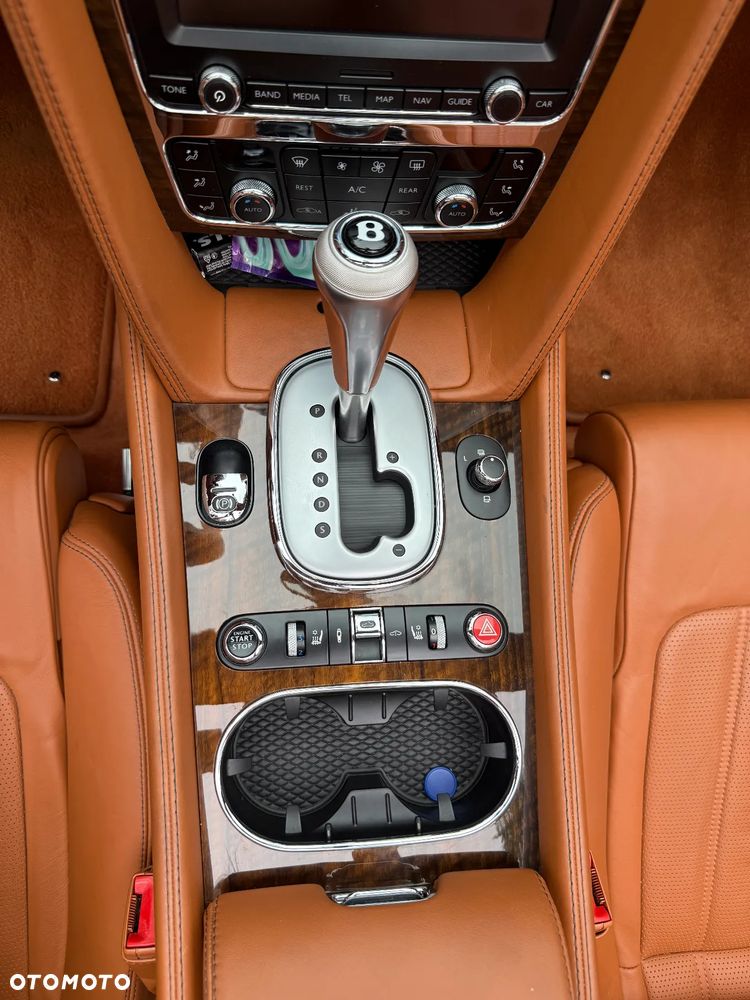 Bentley Continental GT V8 Convertible - 16