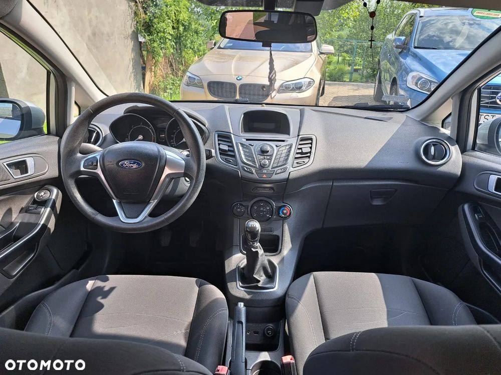Ford Fiesta - 9