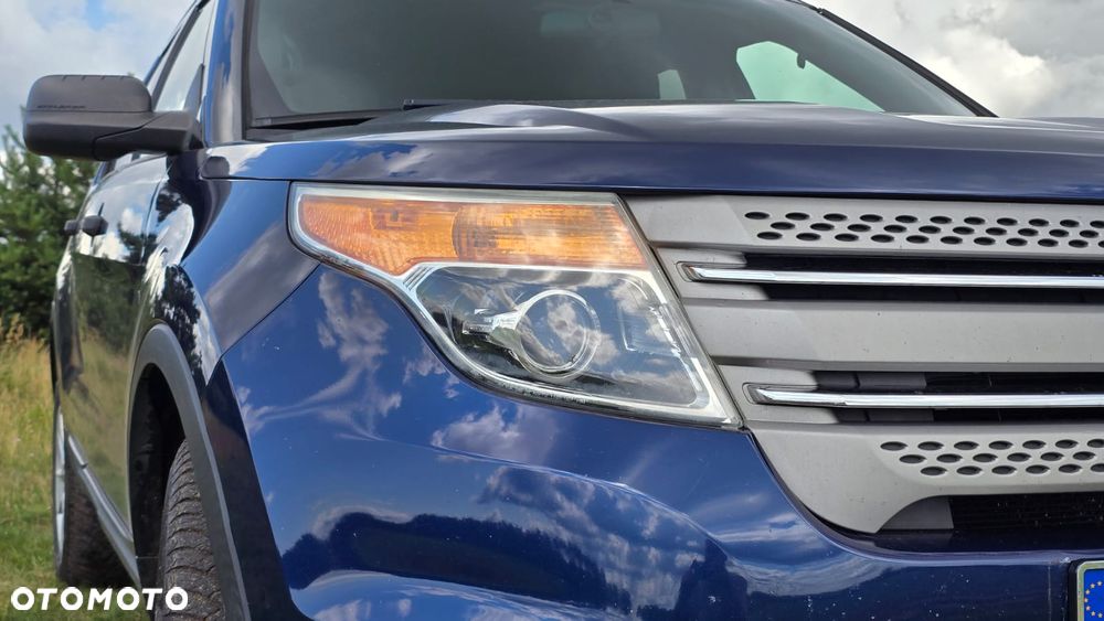 Ford Explorer - 13