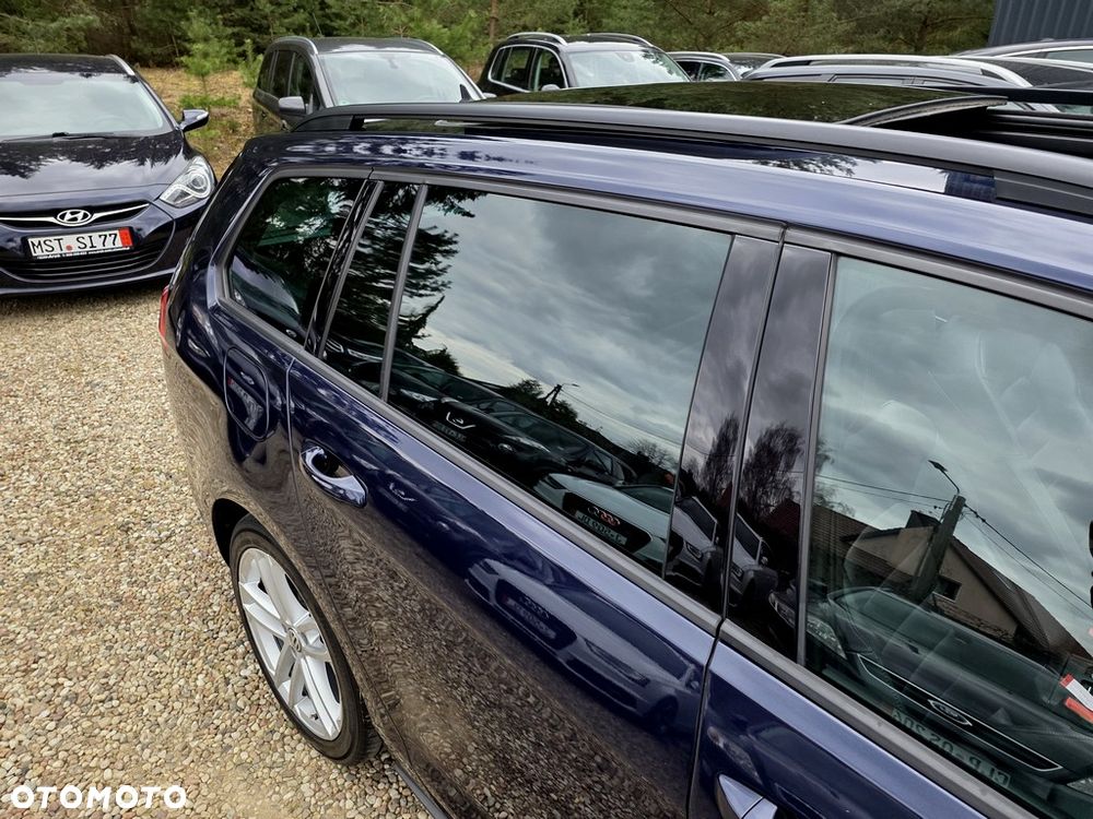Volkswagen Golf - 27