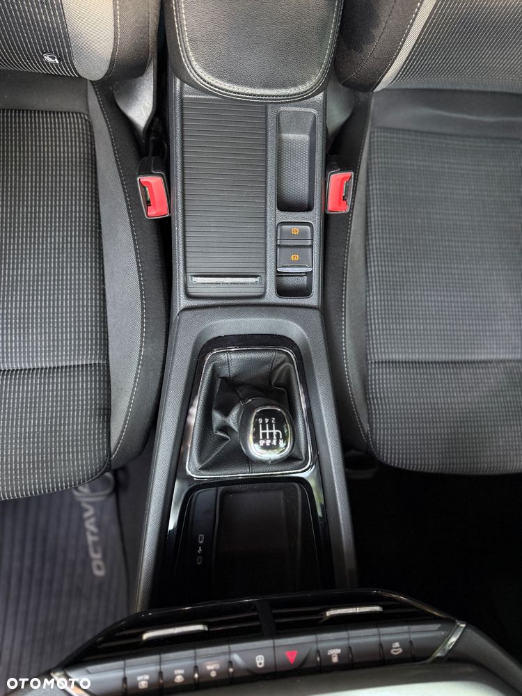 Skoda Octavia 1.5 TSI ACT Ambition - 24