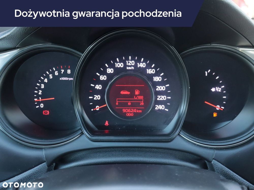 Kia Ceed - 13