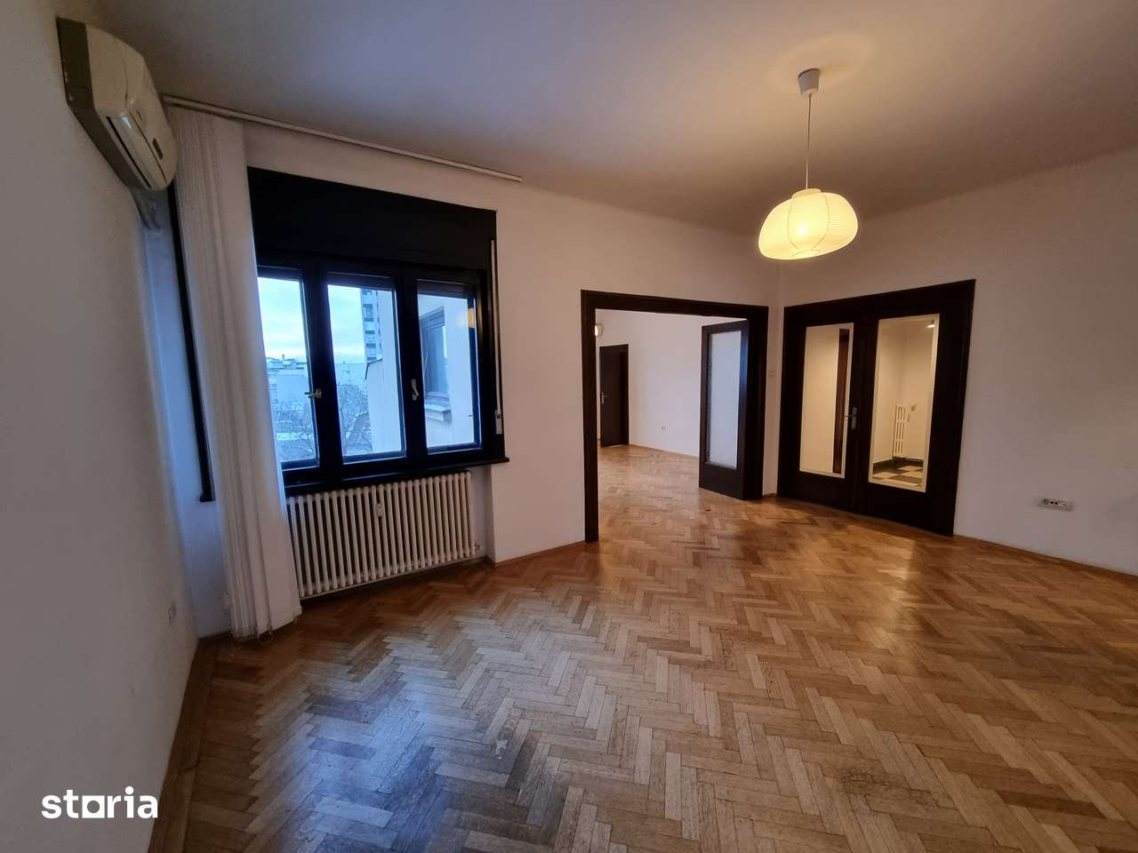 Piața Romana vav McDonald's - apartament nemobilat - 124mp — fotografia 1