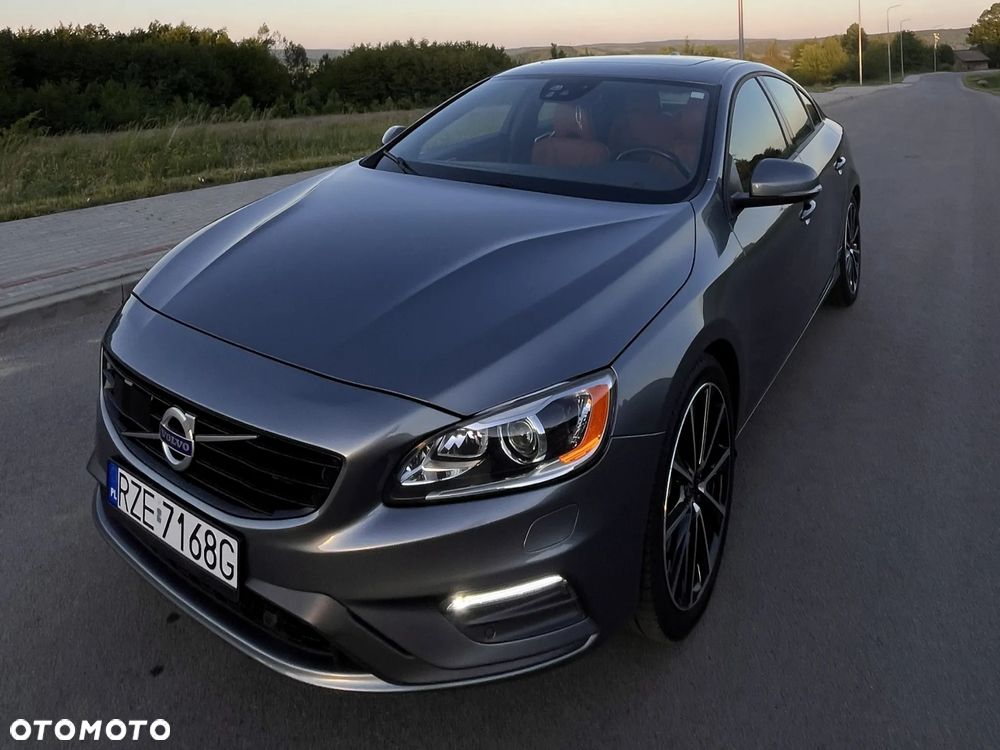 Volvo S60 - 4
