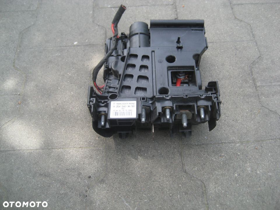 mercedes 204 w204 c klasa 2,2 cdi klema moduł akumulatora 2045403650