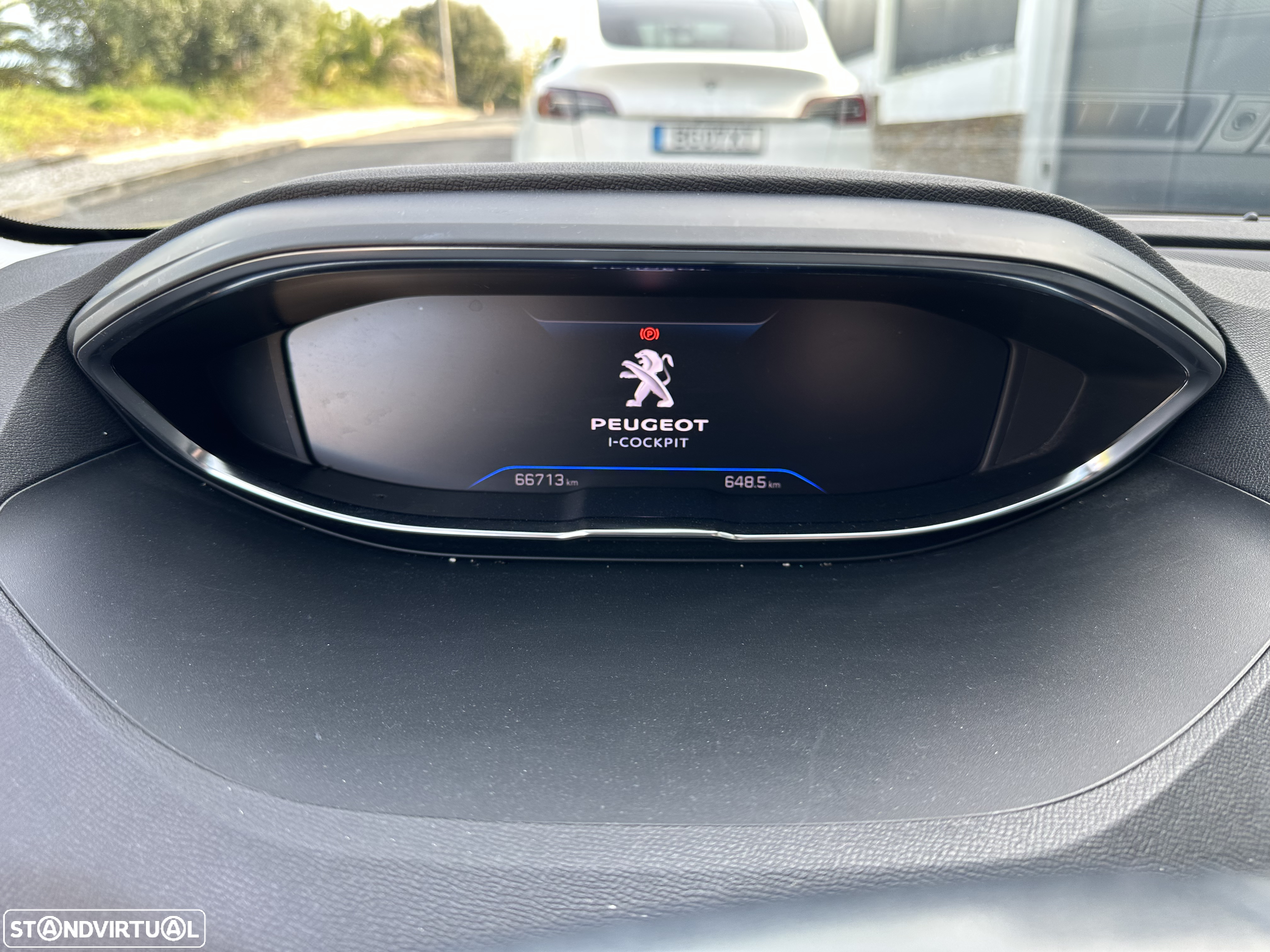 Peugeot 5008 1.5 BlueHDi Allure Pack EAT8 - 6