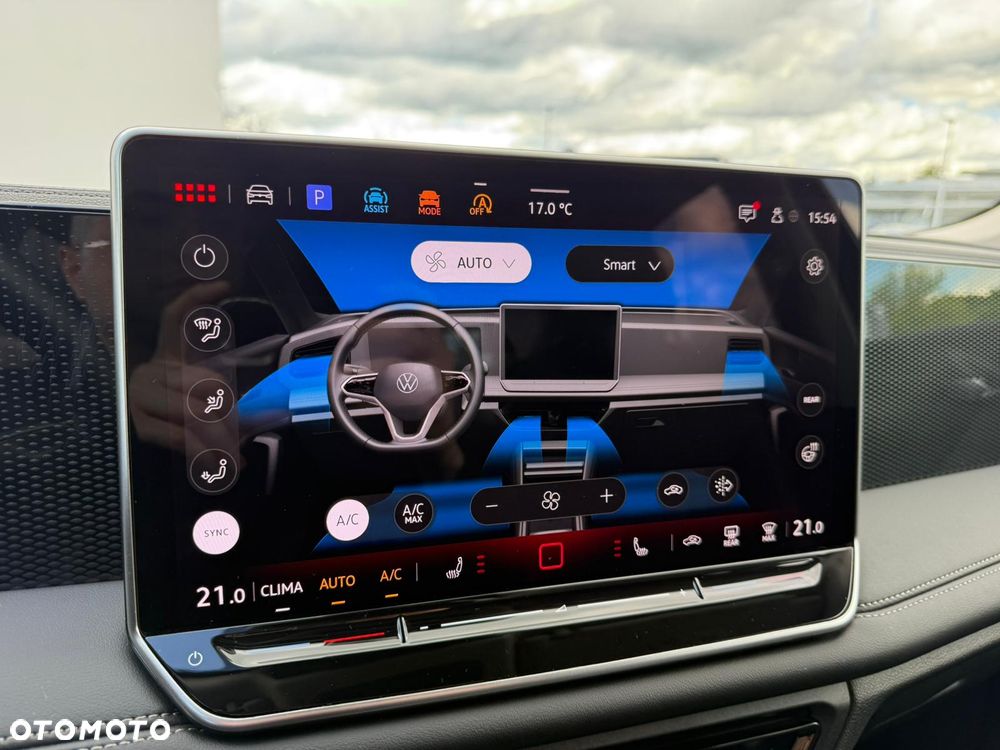 Volkswagen Tiguan 1.5 eTSI Life Plus DSG - 25