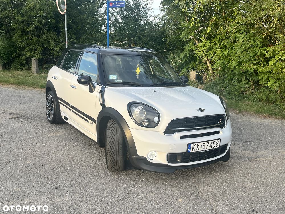 Mini Countryman 2016 photo 2