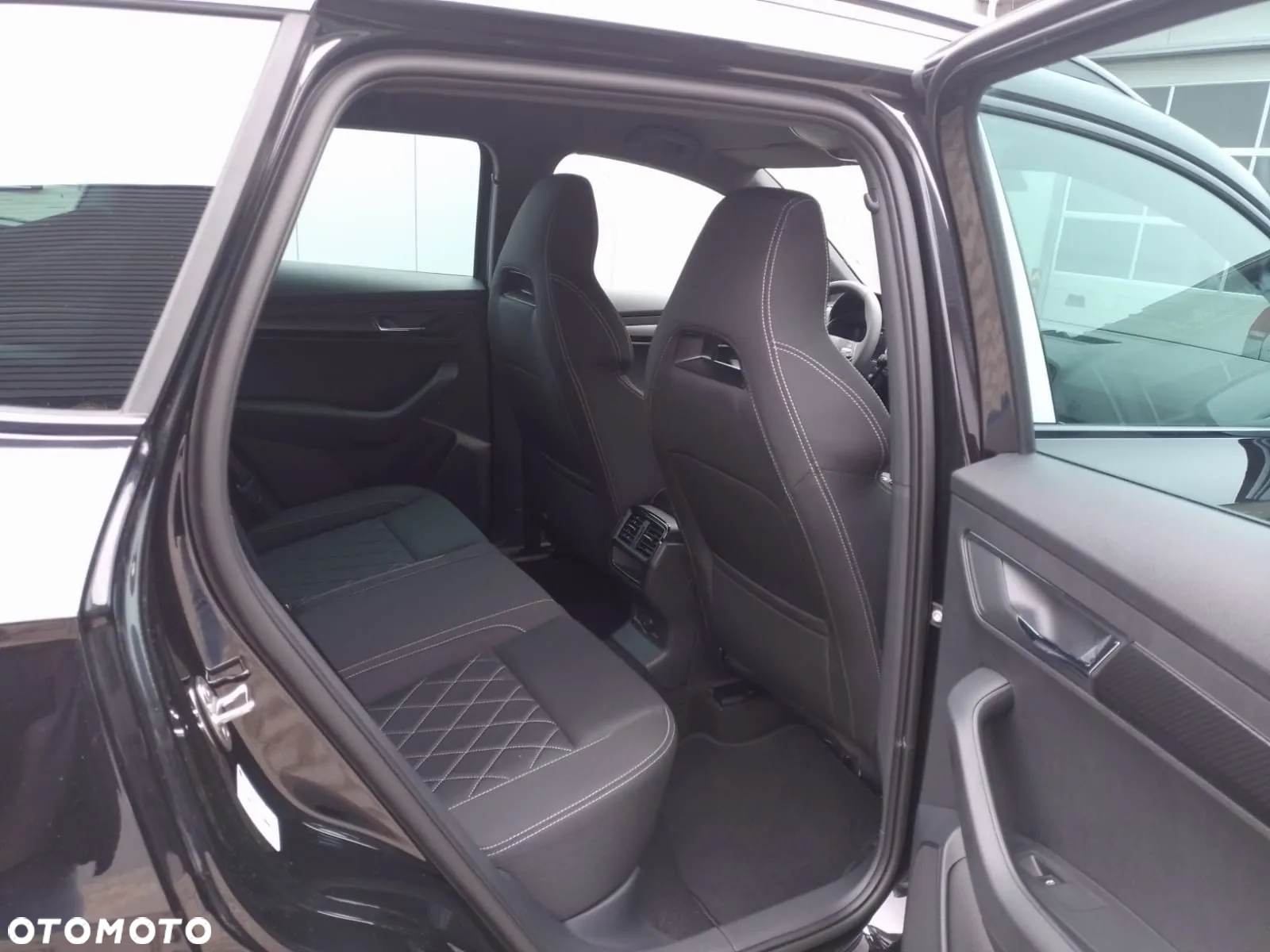 Skoda Karoq 2.0 TSI 4x4 Sportline DSG - 8