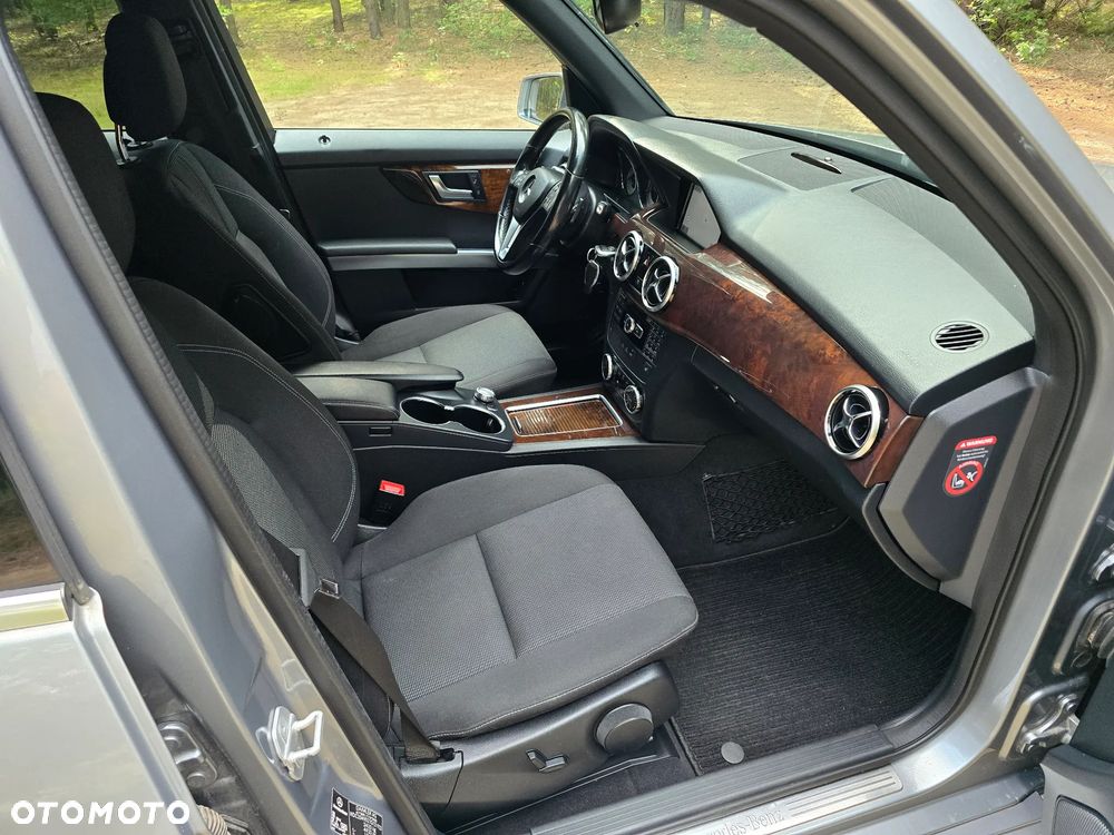 Mercedes-Benz GLK 220 CDI (BlueEFFICIENCY) 7G-TRONIC - 29