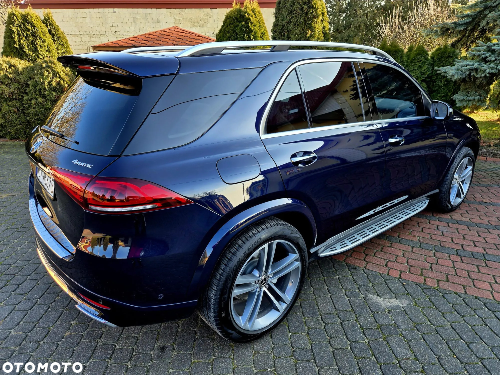 Mercedes-Benz GLE - 14