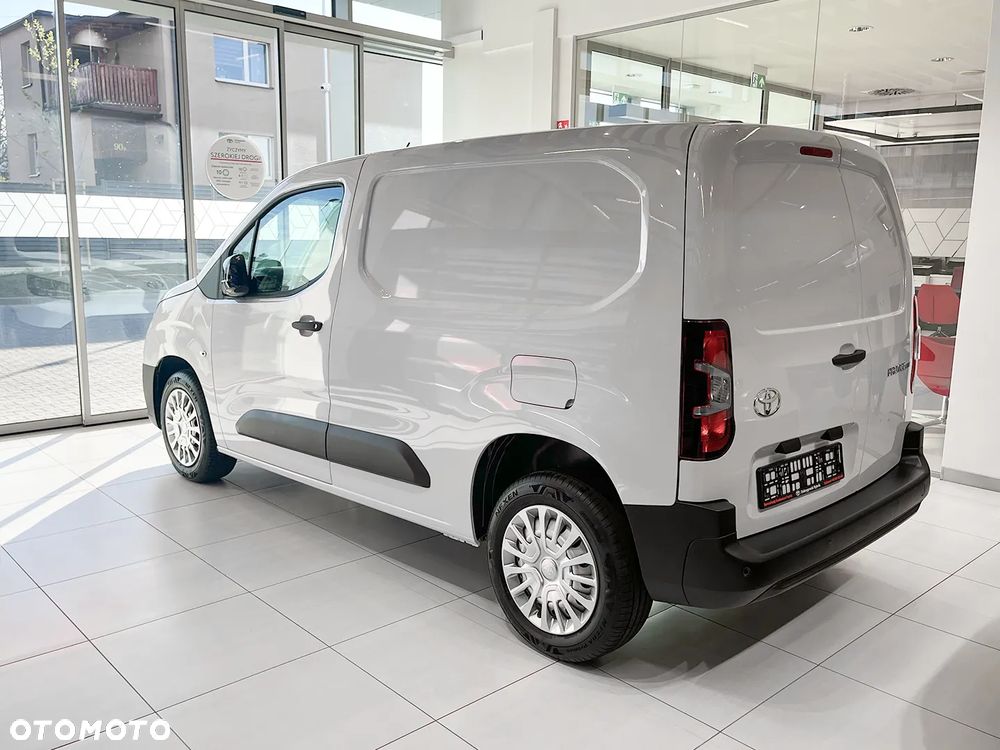 Toyota Proace City - 4