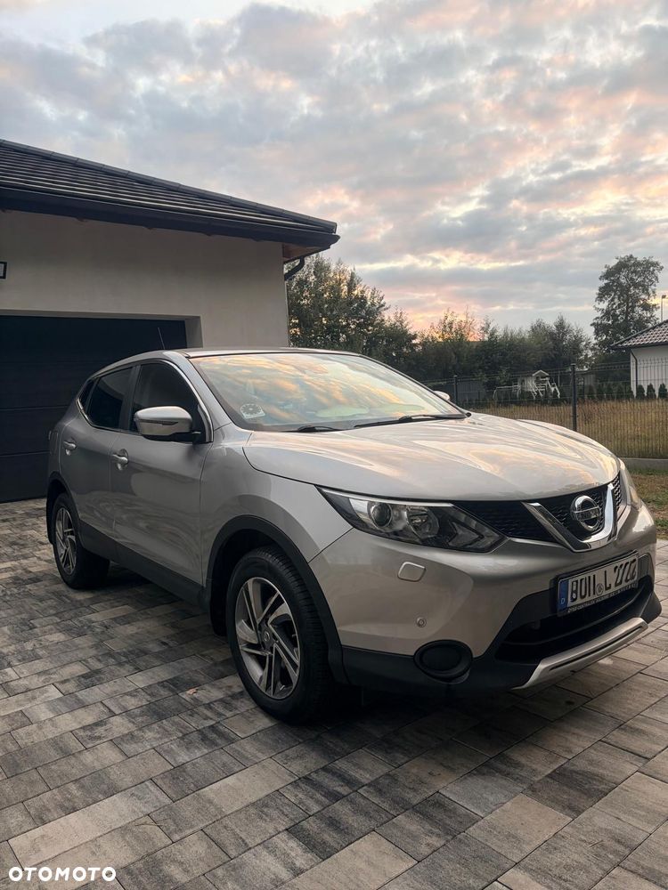 Nissan Qashqai - 10