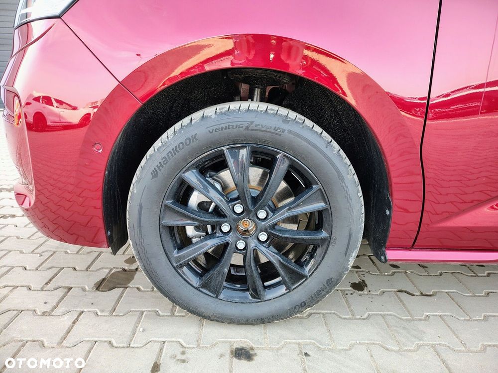 Volkswagen california Nowa California Beach silnik: 2,0 l TSI OPF 204 KM / skrzynia biegów: 7-biegowa DSG rozstaw osi: 3124 mm - 9