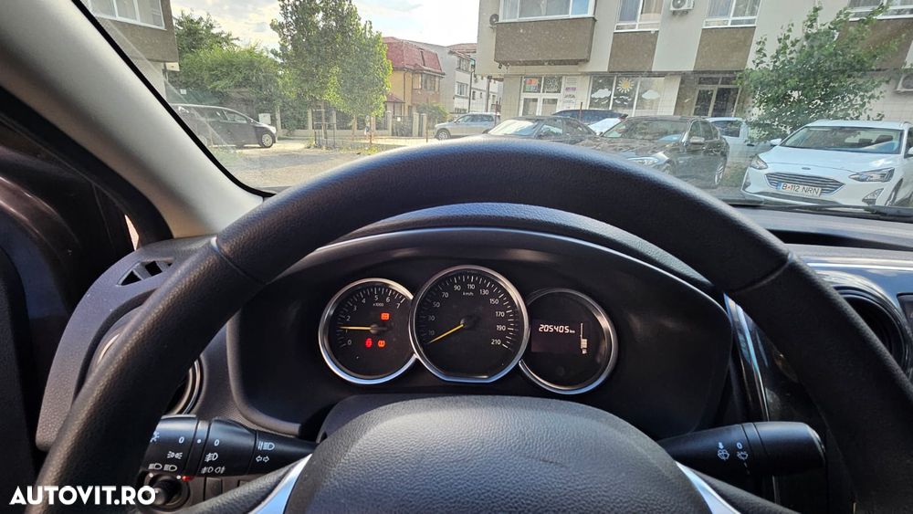 Dacia Logan 0.9 TCe SL Prestige PLUS - 10