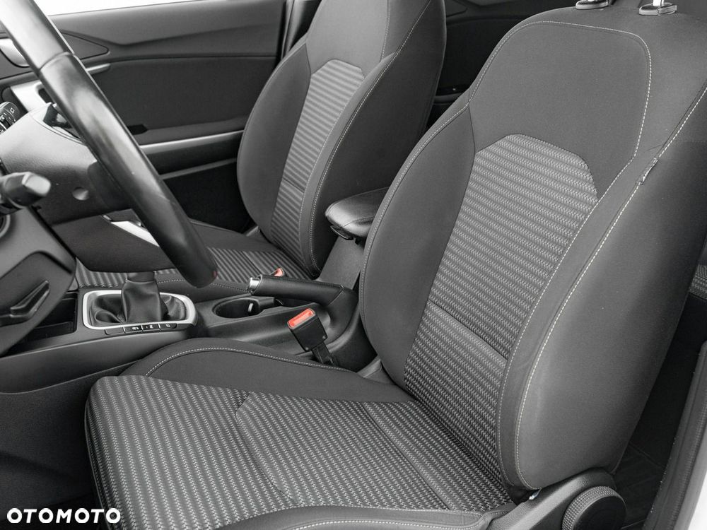 Kia Ceed 1.5 T-GDI M - 12