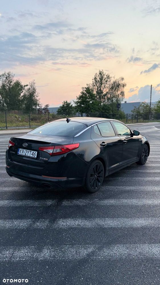 Kia Optima - 4
