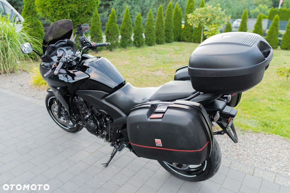 Honda CBF - 9