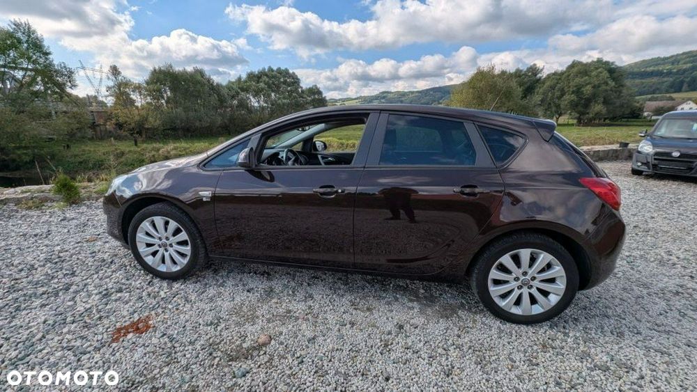 Opel Astra - 12