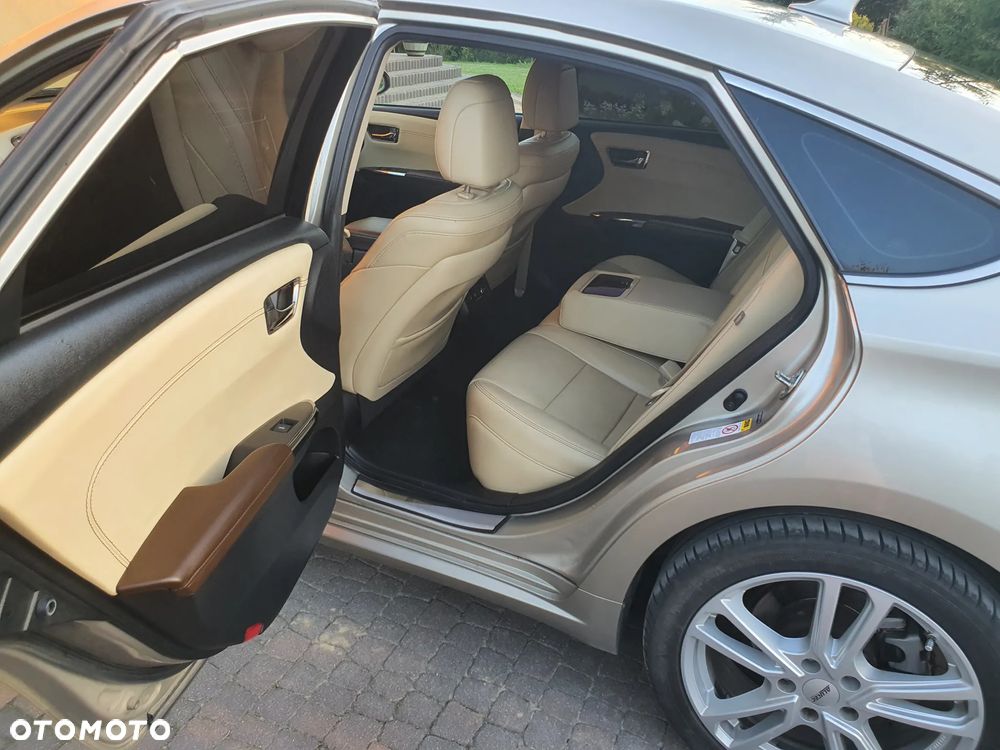 Toyota Avalon 3.5 Limited - 15