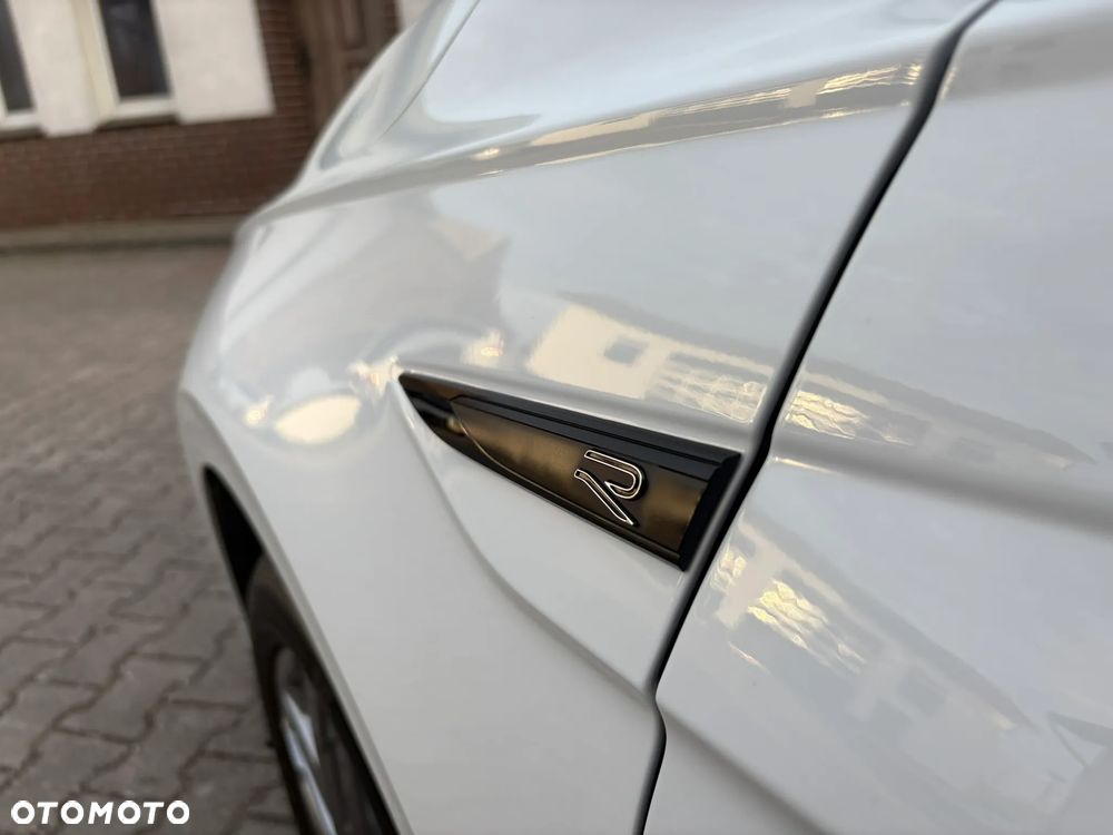 Volkswagen Polo 1.0 TSI OPF DSG R-Line - 23