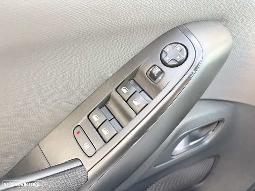 Citroën C4 Picasso 1.6 BlueHDi Intensive EAT6 J17 - 11