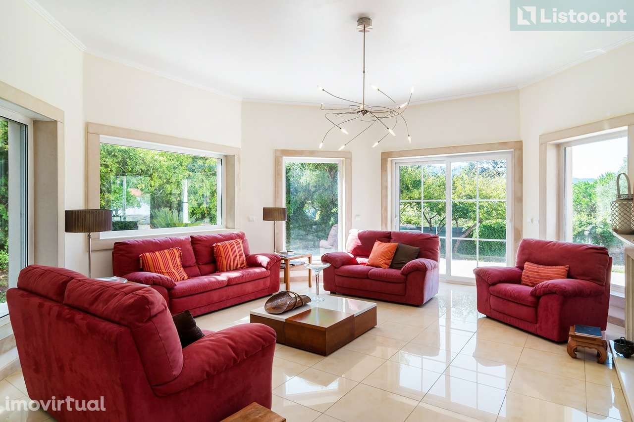 Moradia isolada, 4 quartos, 308m2 construídos num lote de 1000m2 em Ca - Grande imagem: 2/35