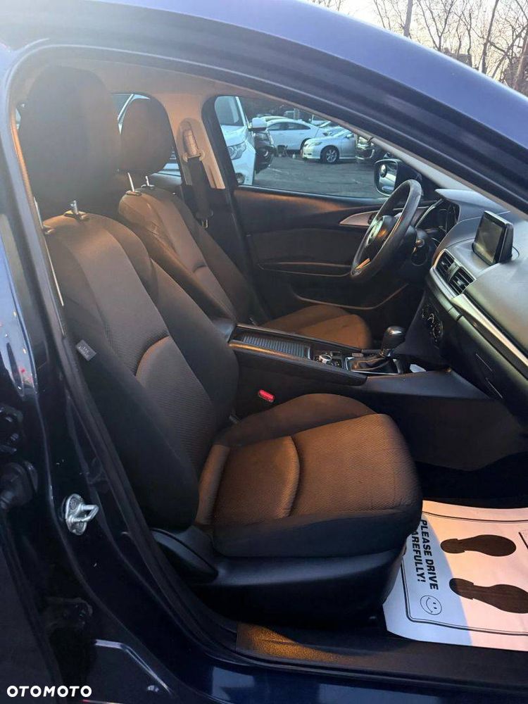 Mazda 3 - 17