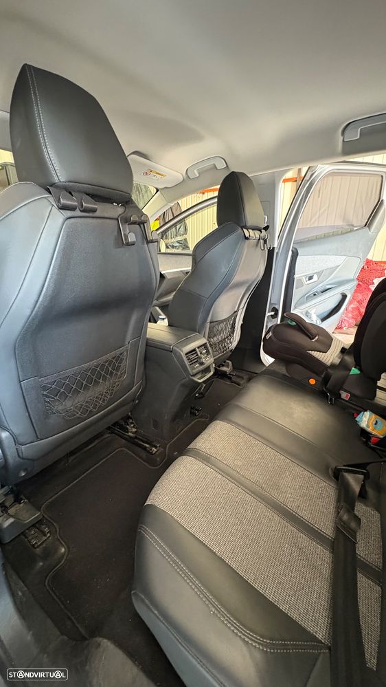 Peugeot 3008 PureTech 130 Stop & Start GPF Allure Pack - 23