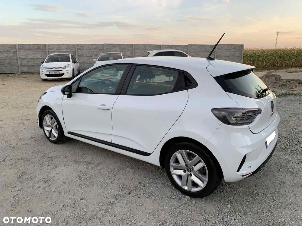 Renault Clio BLUE dCi 100 EVOLUTION - 36