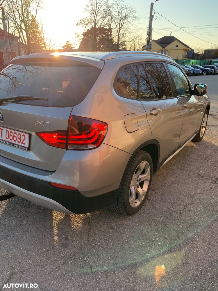 BMW X1 xDrive20d - 27