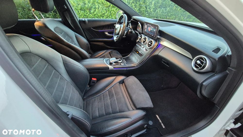 Mercedes-Benz Klasa C 220 d 9G-TRONIC - 31