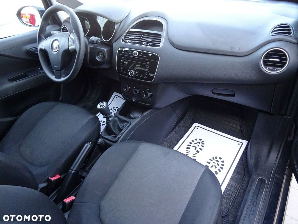Fiat Punto 2012 - 10