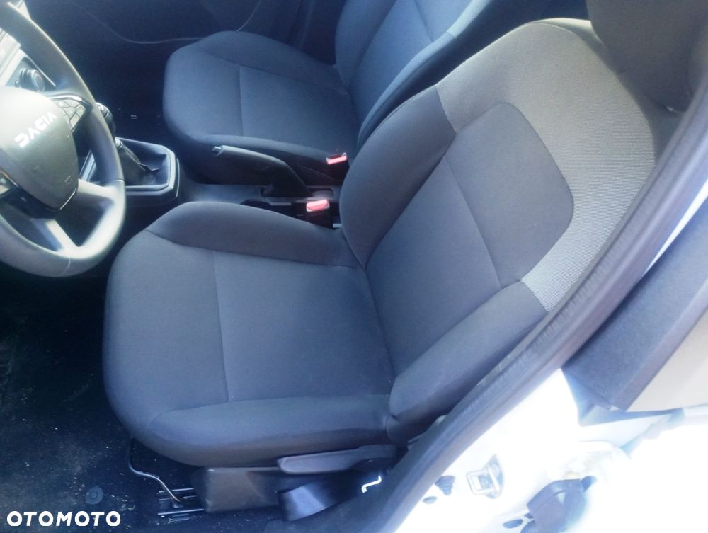 Dacia Jogger TCe 110 (7-Sitzer) Expression - 10