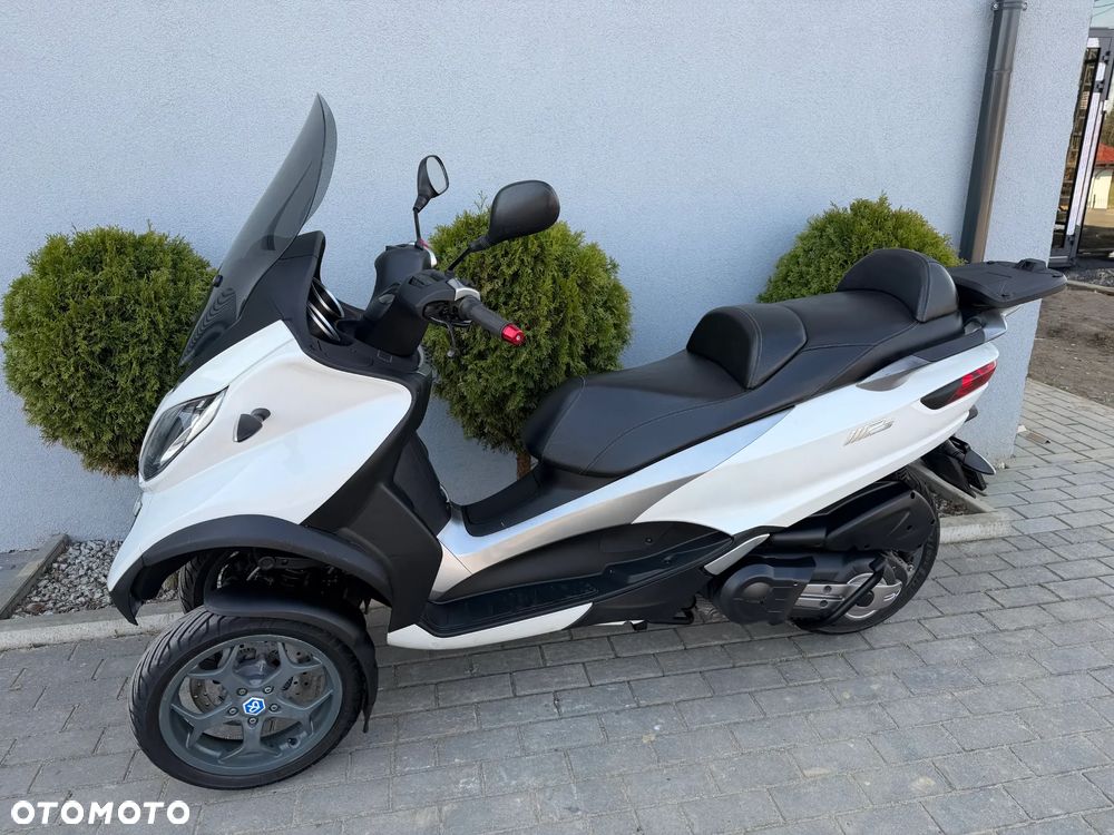 Piaggio MP-3 - 9