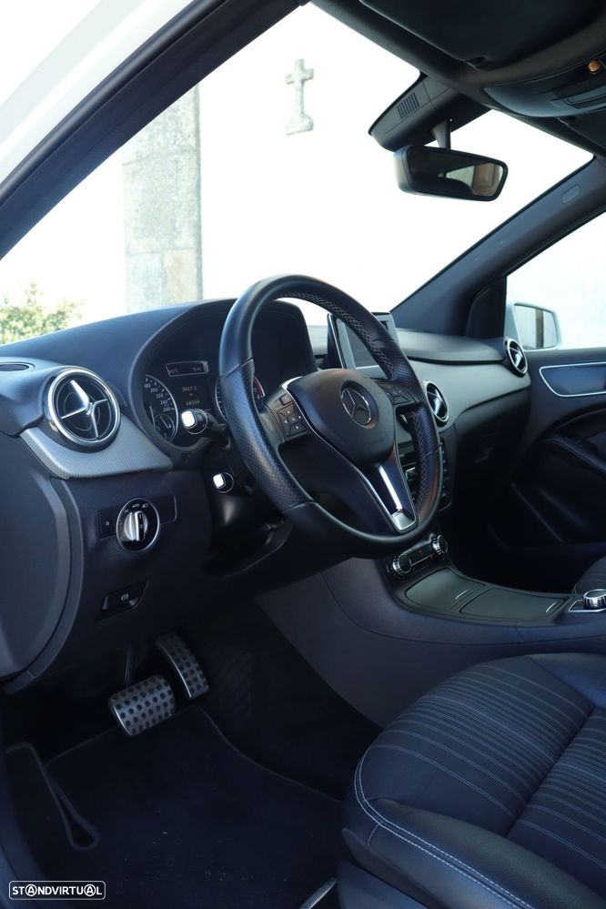 Mercedes-Benz B 200 - 5