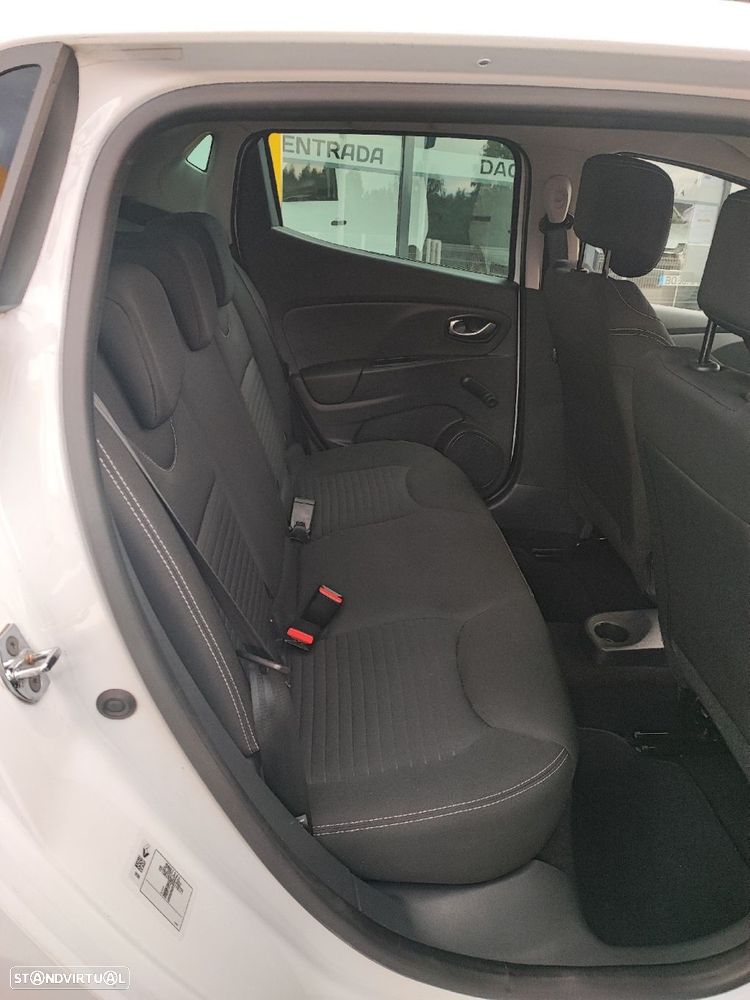 Renault Clio 0.9 TCe Limited - 25