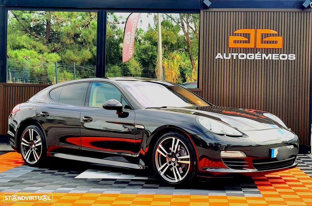 Porsche Panamera - 1