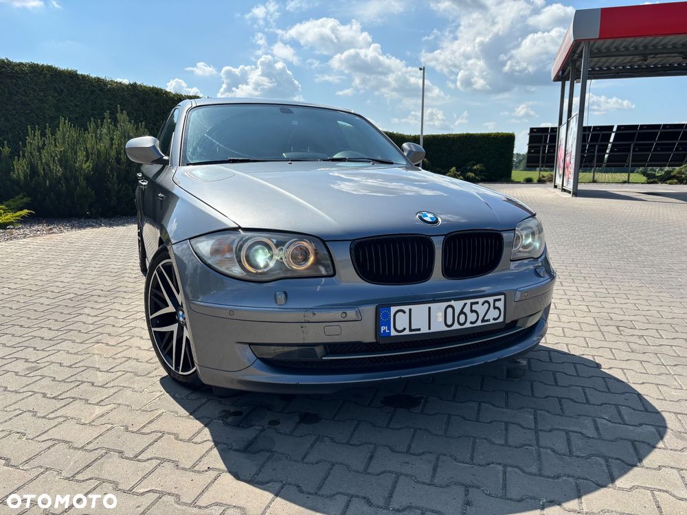 BMW Seria 1 116d - 2