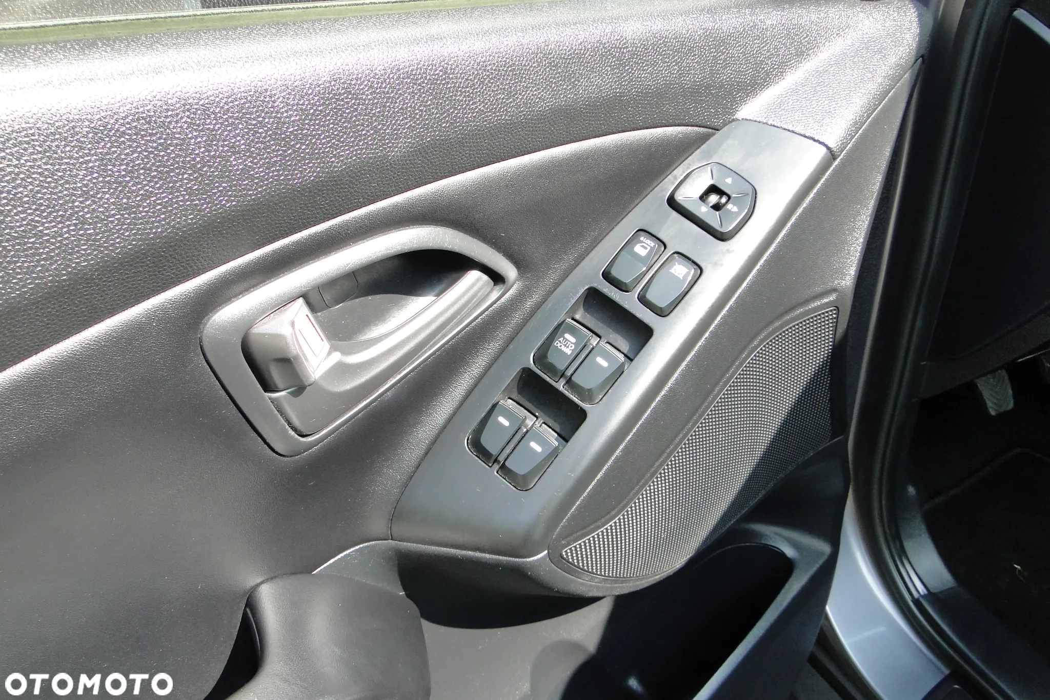 Hyundai ix35 1.6 GDI Premium 2WD - 16