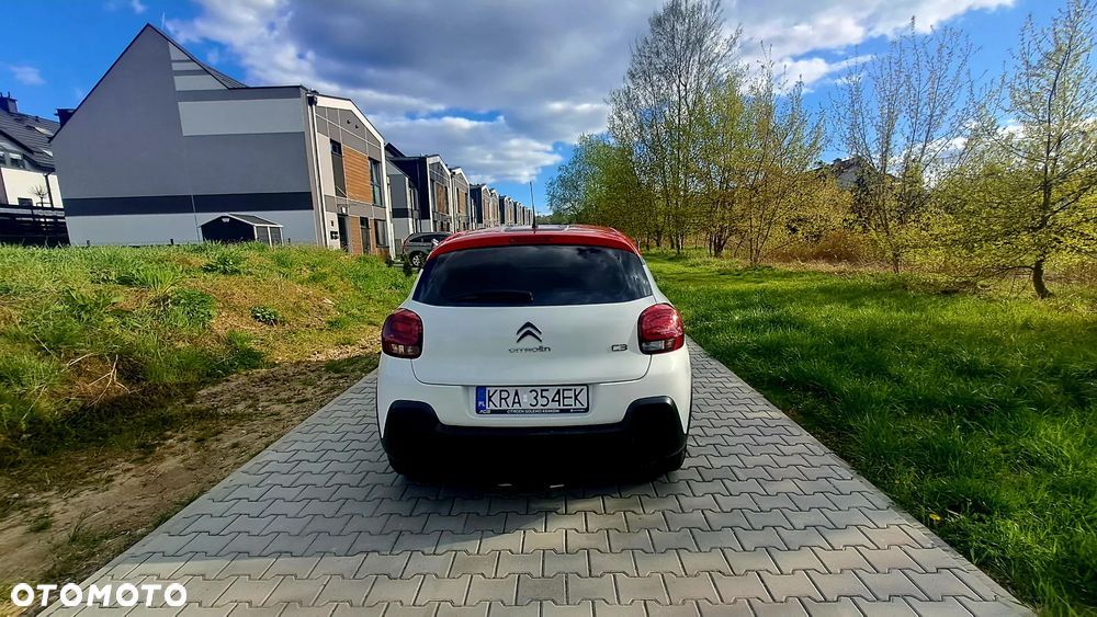 Citroën C3 1.2 PureTech Shine - 16