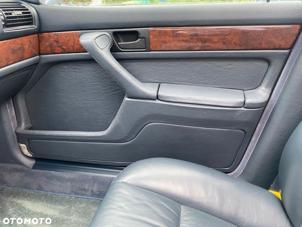 BMW Seria 7 750iL - 9