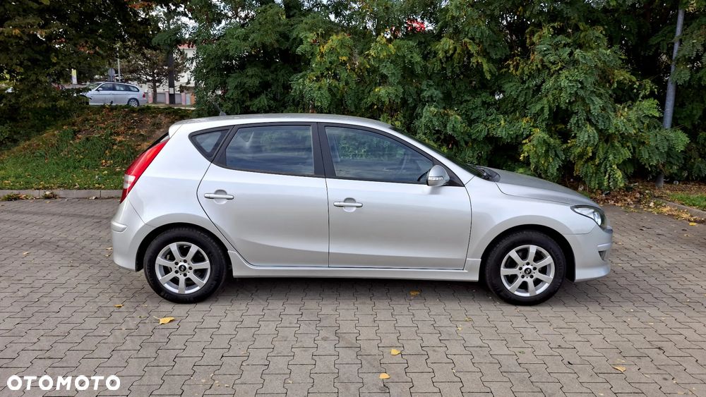 Hyundai i30 1.4 Edition Plus - 6