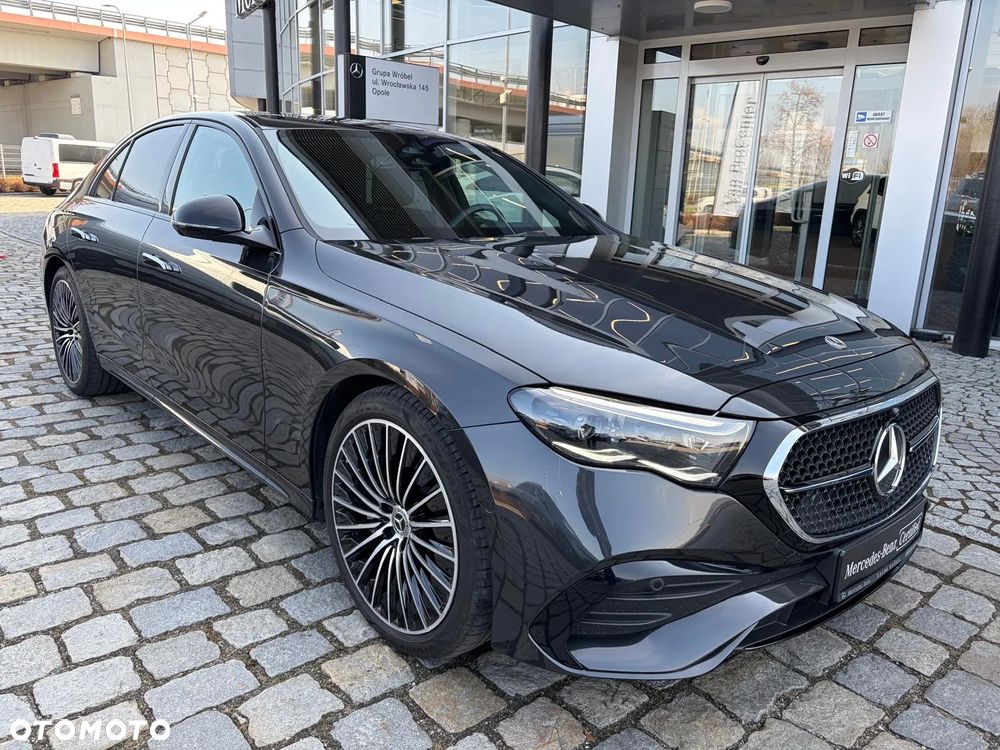 Mercedes-Benz Klasa E 220 d mHEV 4-Matic AMG 9G-Tronic - 1