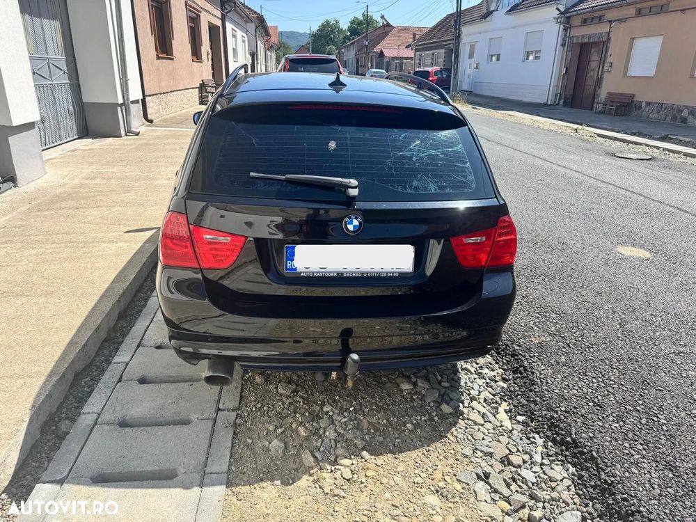 BMW Seria 3 320d DPF - 2