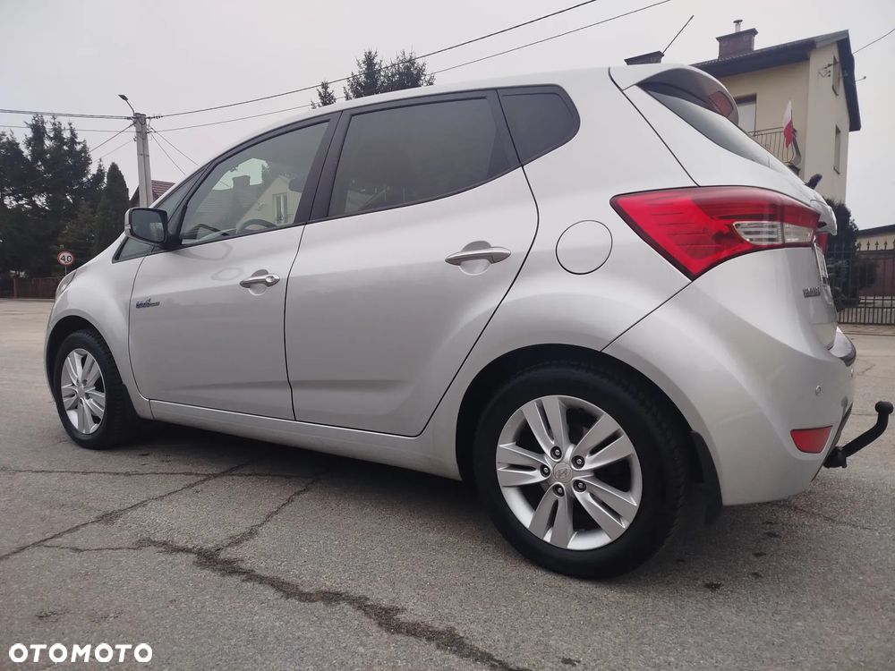 Hyundai ix20 1.4 blue YES Plus - 15