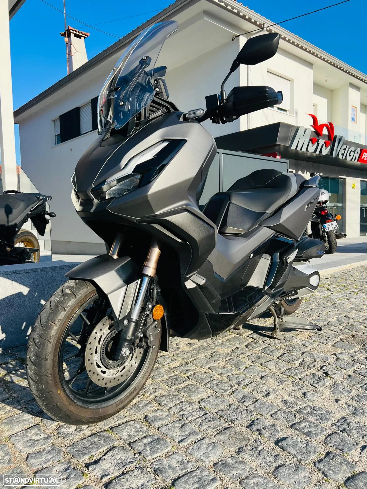 Honda ADV 350 - 2
